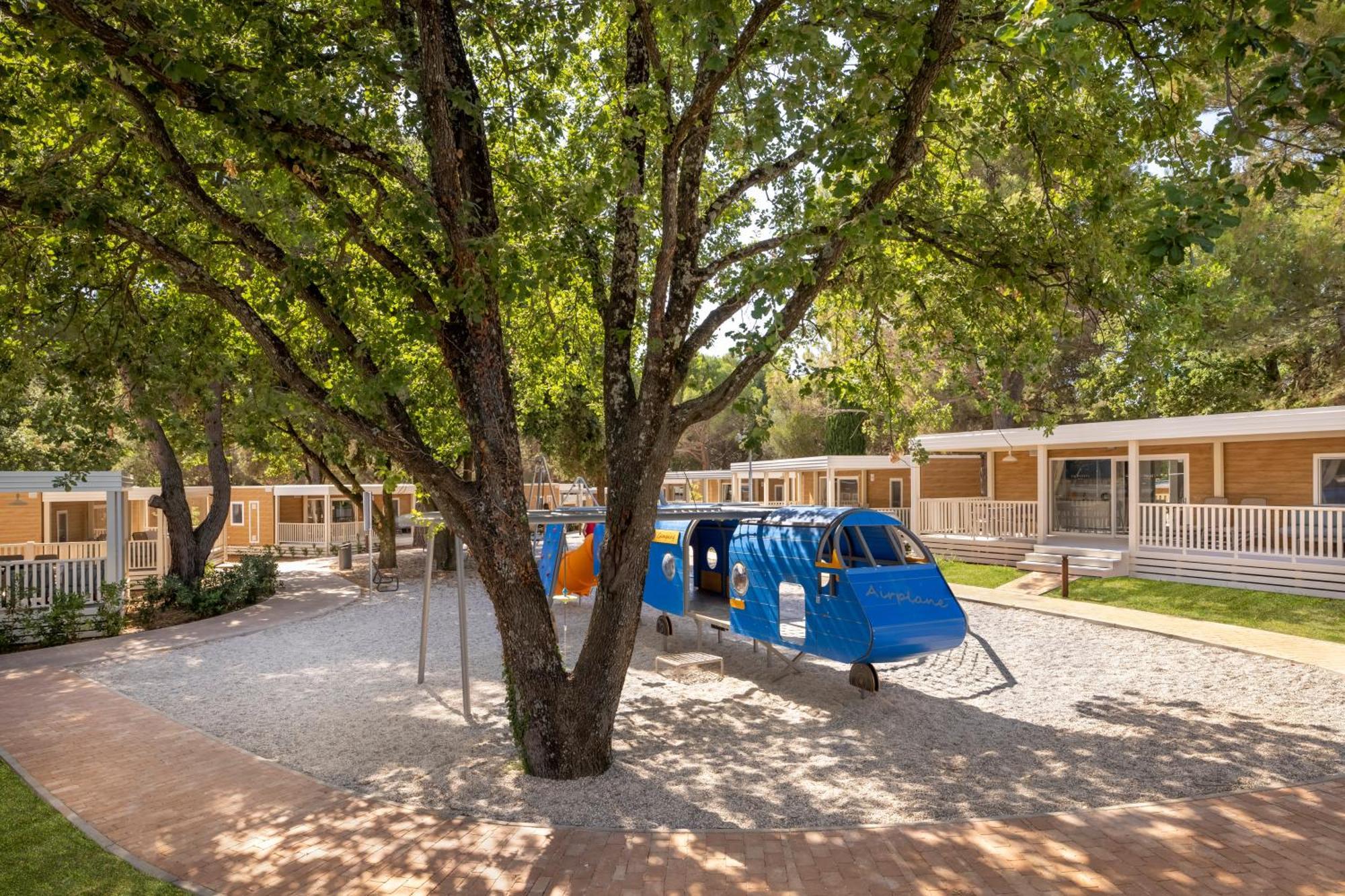 Maistra Camping Valkanela Mobile Homes Funtana Dış mekan fotoğraf